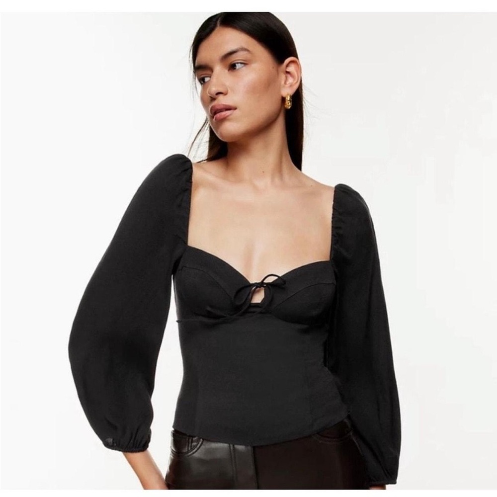 GENTLY USED Aritzia Wilfred Novella Top Size 4